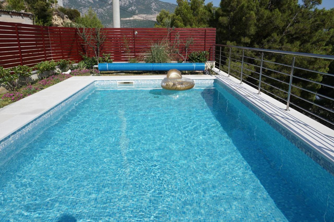 Apartments Jukic Klis Екстер'єр фото
