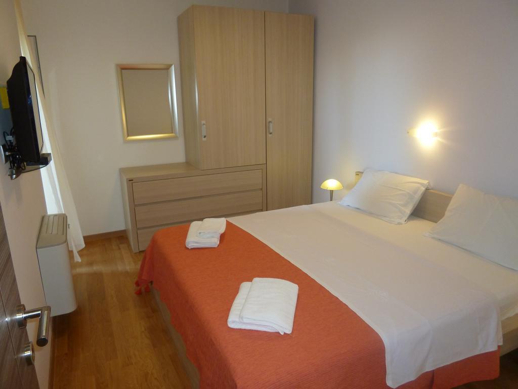 Apartments Jukic Klis Екстер'єр фото