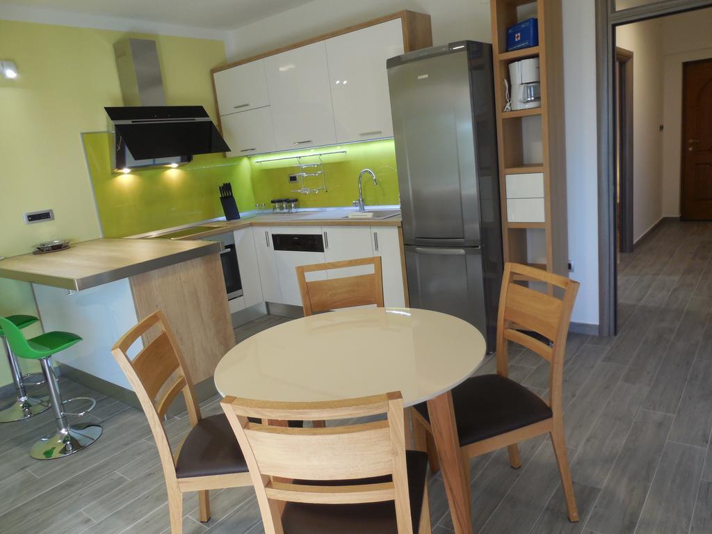 Apartments Jukic Klis Екстер'єр фото