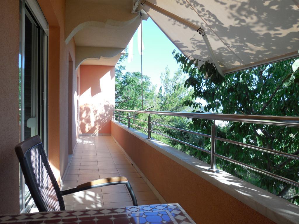 Apartments Jukic Klis Екстер'єр фото