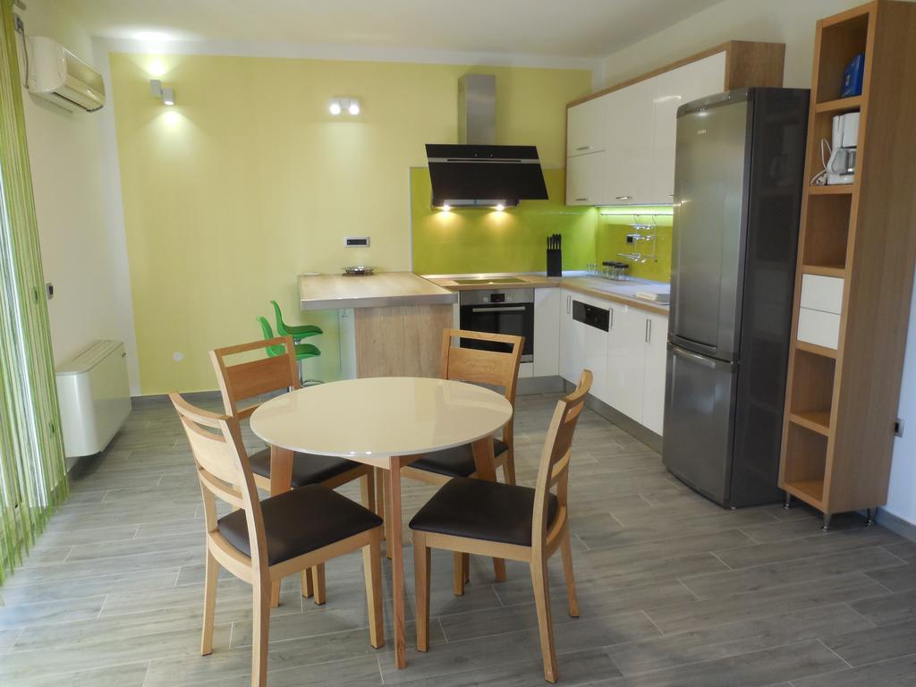 Apartments Jukic Klis Екстер'єр фото
